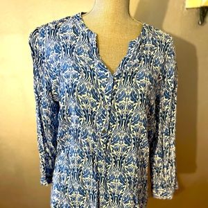 Navy , light blue and white blouse size medium.